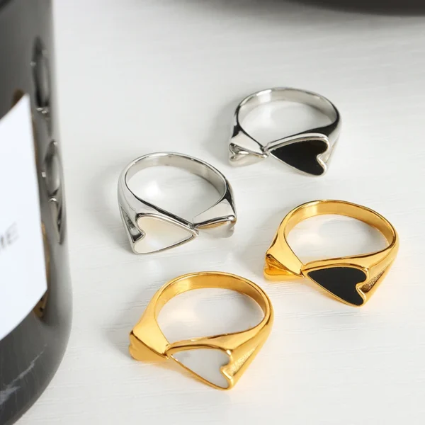 Wholesale Price 18K Gold Women's Rings Love Personality White Shell Acrylic Stainless Steel for Engagement Party Anniversary - Image 3