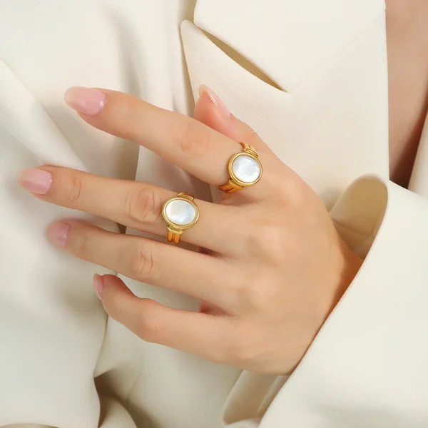 Vintage Luxury Round Ring White Seashell Ring Stainless Steel Jewelry - Image 4