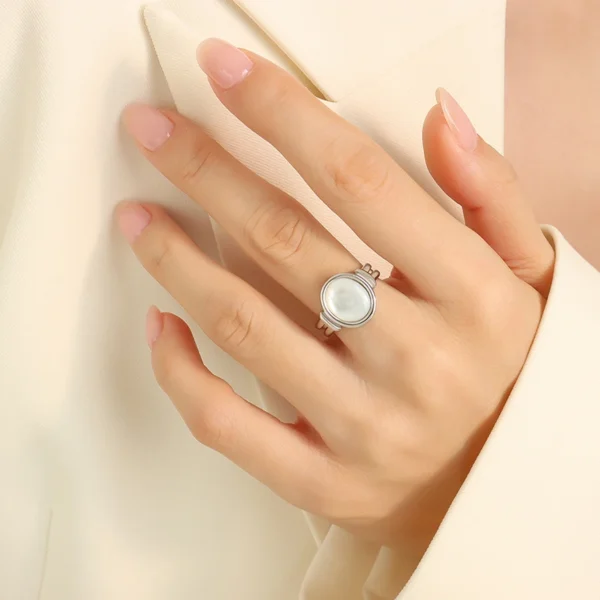 Vintage Luxury Round Ring White Seashell Ring Stainless Steel Jewelry - Image 5