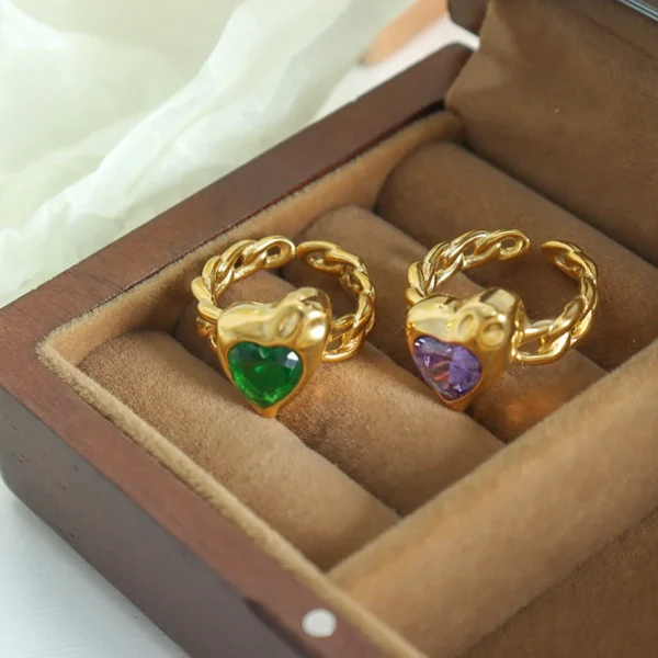 Wholesale Purple Zircon Ring Green Glass Heart Shaped Cuban Chain Stainless Steel 18K Gold Women Ring - Image 3