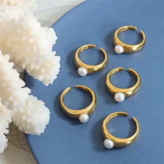 Advanced Sensory French Style Design Women Jewelry Pearl Titanium Steel Opening Adjustable 18K Gold Plated Ring