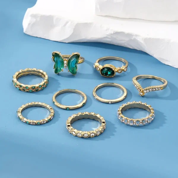 Wholesale New Fashion Green Stone butterfly Snake Gold Ring Set for Women Jewelry Heart Diamond Finger Knuckle Rings Set - Image 5