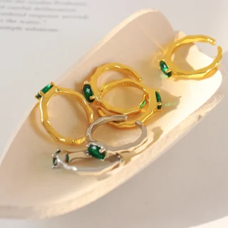 Personalized Emerald Oval Zircon Couple Ring 18K Gold Plated Brass Band Trendy Design for Engagement and Party Gift