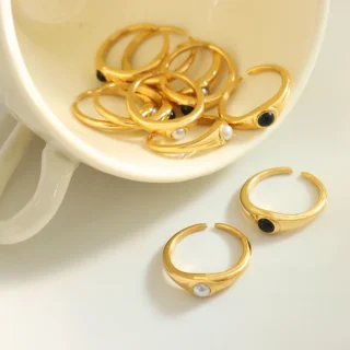 Hot Selling Professional Design Fashion Trend Stainless Steel Ring with Black White Glass Ball 18K Gold Plated Rings