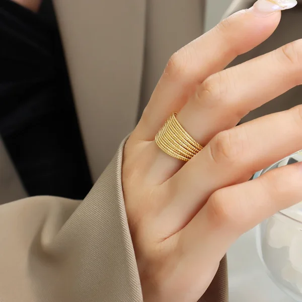 Fashion Layer Line Half Circle Ring Women's Simple Stainless Steel Ring - Image 5