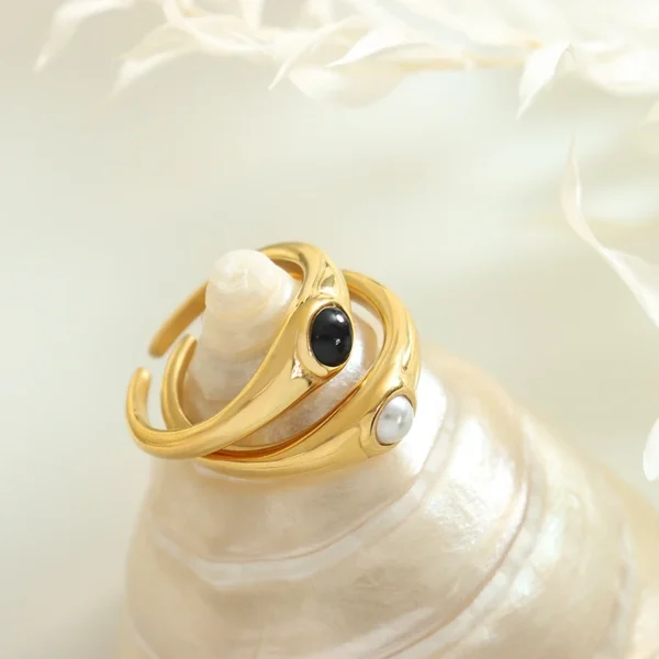 Hot Selling Professional Design Fashion Trend Stainless Steel Ring with Black White Glass Ball 18K Gold Plated Rings - Image 2