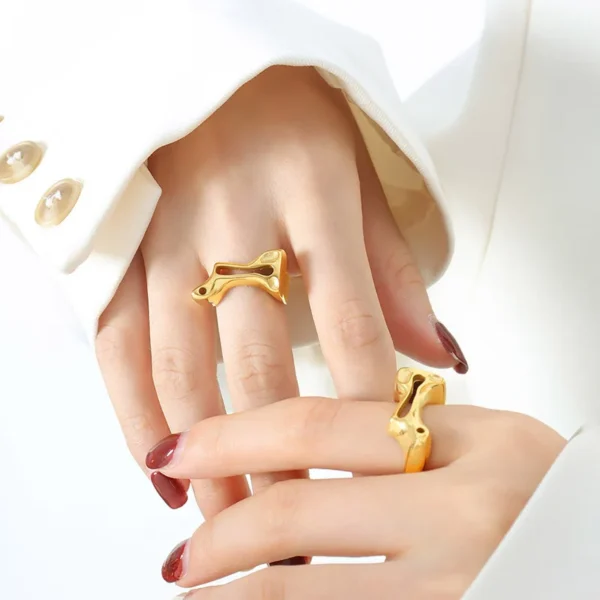 Irregular Hollow Ring Hot Selling New Arrival Anniversary Ring 18k Gold Plated Stainless Steel Wholesale Jewelry Supplier - Image 5